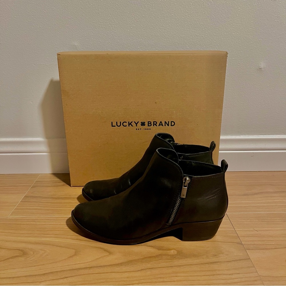 Little black boots, Lucky Brand, Size 8 women’s, 1in heel, barely worn